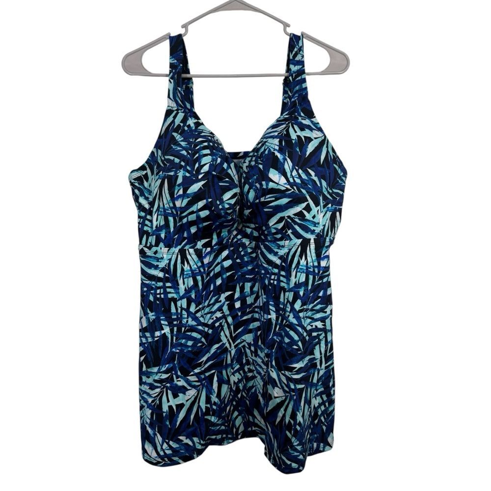 Swimsuits for All Blue Pattered Plus Size Swim Top
